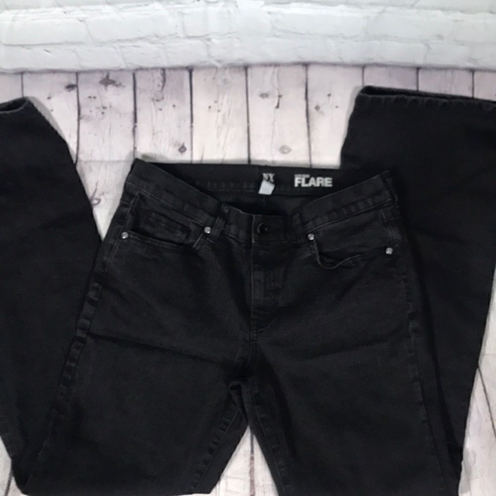 Ny&C Low-rise flare Black denim with rhinestones on the back pockets Stretcy EUC